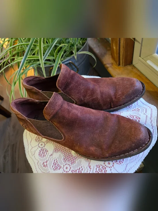 👞 Børn Suede Chelsea Ankle Booties 👢 - Picture 4 of 16